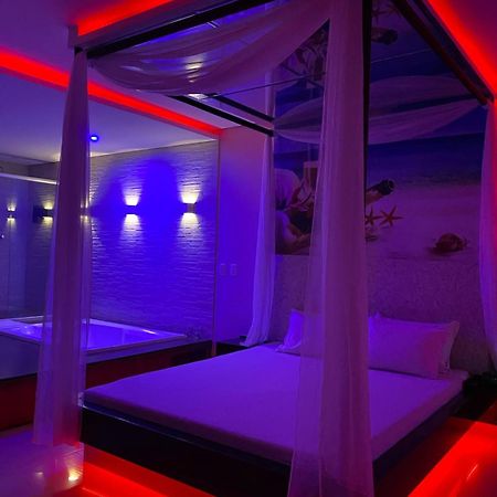 Motel Paris Aparecida de Goiânia Eksteriør bilde